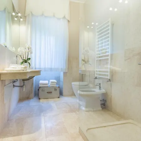 דירה Fifty One Luxury Flat