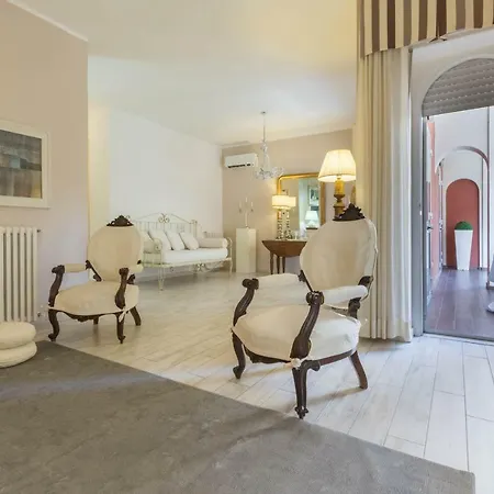 Fifty One Luxury Flat